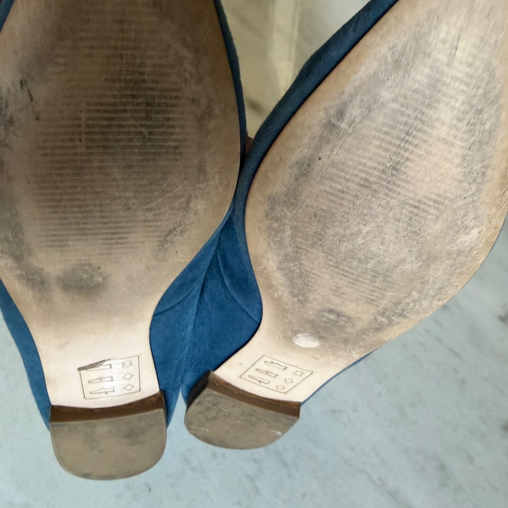 Gorgeous Sole Society Blue Suede Flats - Picture 4 of 8